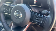 Nissan Qashqai 1.3 DiG-T MH N-Connecta 5dr Petrol Hatchback